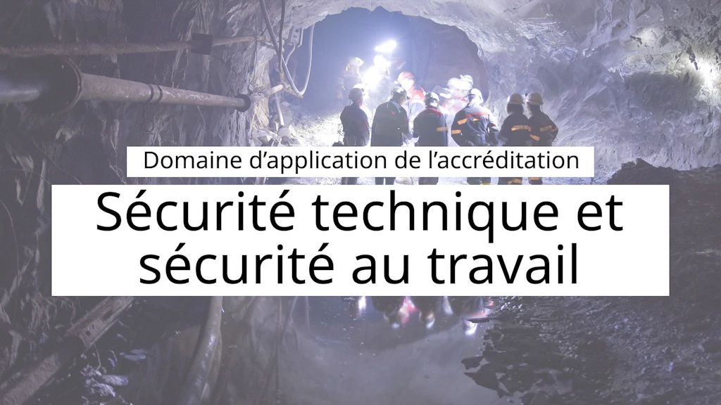 Une équipe de mineurs au travail dans un tunnel