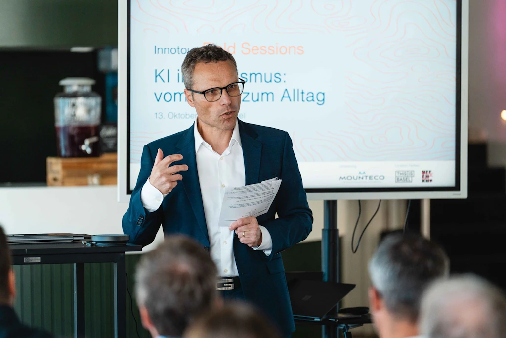 Richard Kämpf presenta la sua relazione